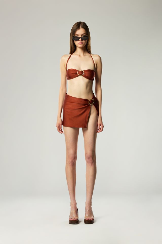 BUCKLE SLIT SKIRT IN COPPER
